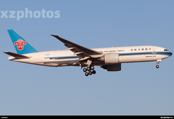 南航777F