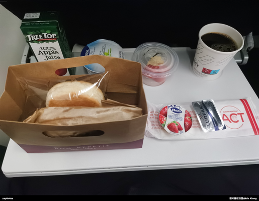 Air France AF185 HKG-CDG Economy(经济舱) 餐食