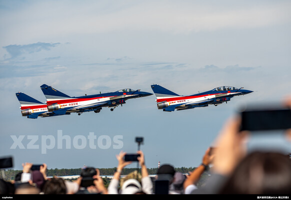 热情的人民群众