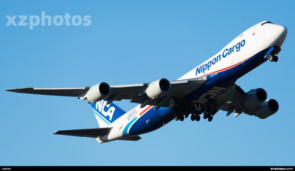 NCA 748在浦东机场拉起