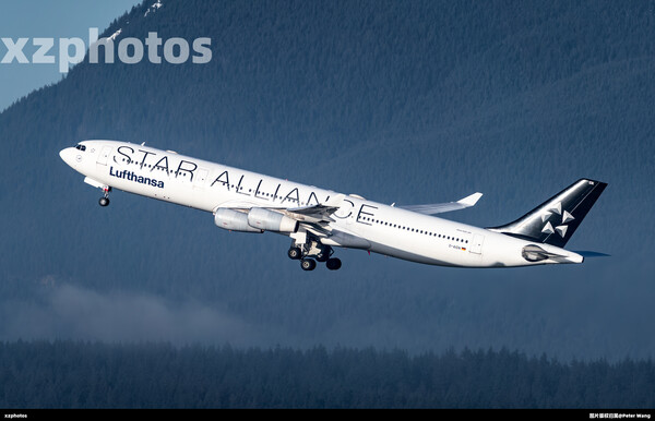 汉莎星空联盟涂装A340 温哥华雪山