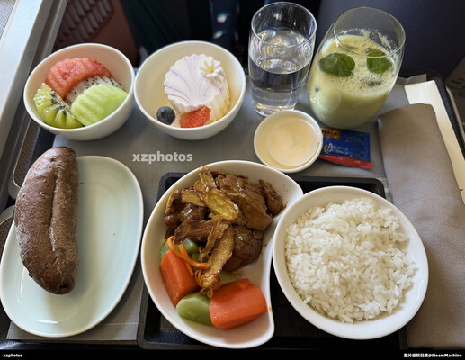 CX977 厦门-香港商务舱餐食