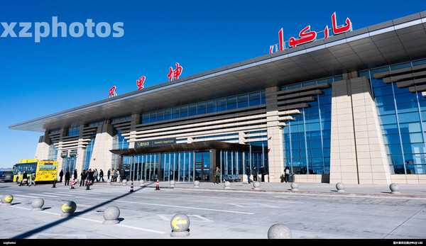 巴里坤大河机场