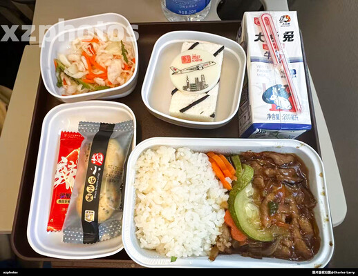 MU2160 上海虹桥-西安咸阳 经济舱航食