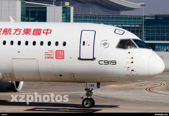 全球首架C919