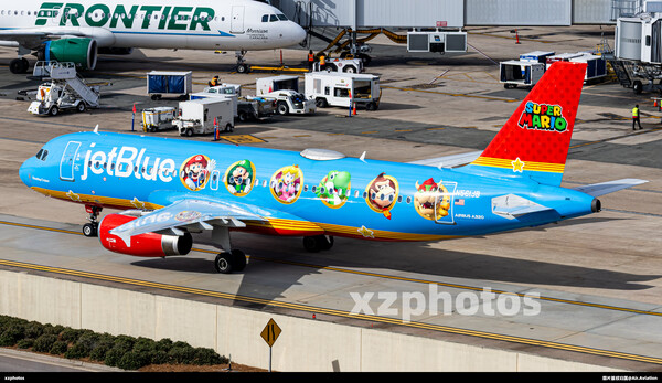 捷蓝航空超级玛丽奥彩绘