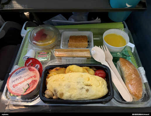 CX410香港-首尔经济舱犹太餐