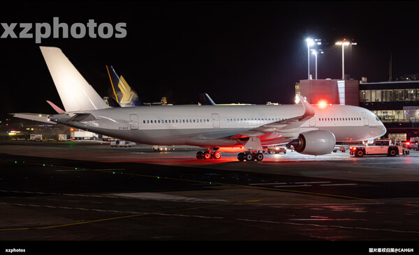 川航A350在海外素颜打工
