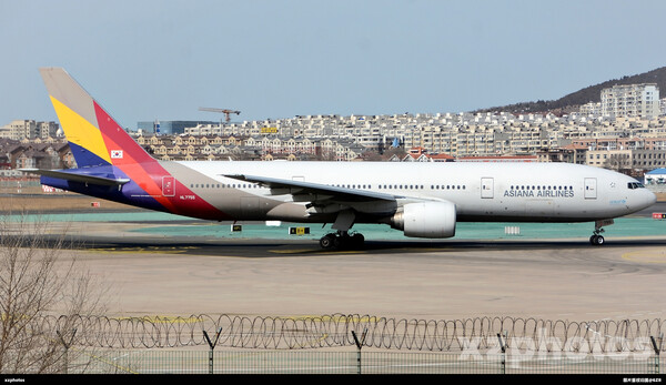 韩亚航空B772