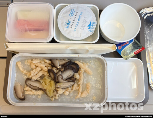 CX345 北京首都-香港 经济舱早餐