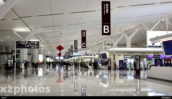 西安咸阳T5出发层