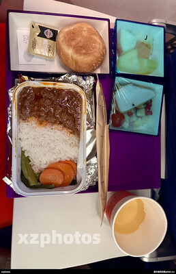 CZ306奥克兰国际机场-广州白云国际机场经济舱餐食