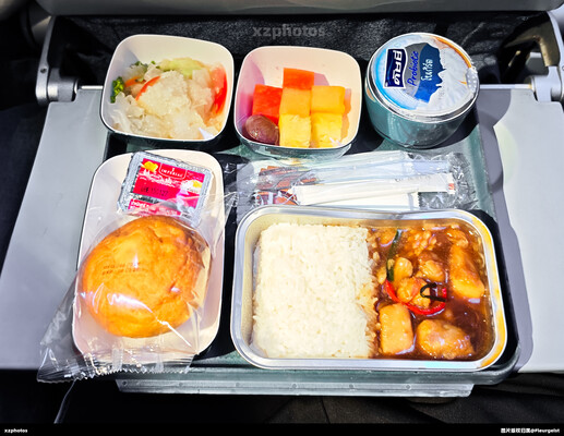 CA798 普吉机场(HKT)-北京首都(PEK) 普吉机场配餐 海鲜餐