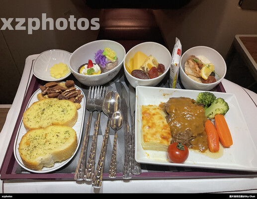 TG601香港至曼谷公務艙餐食