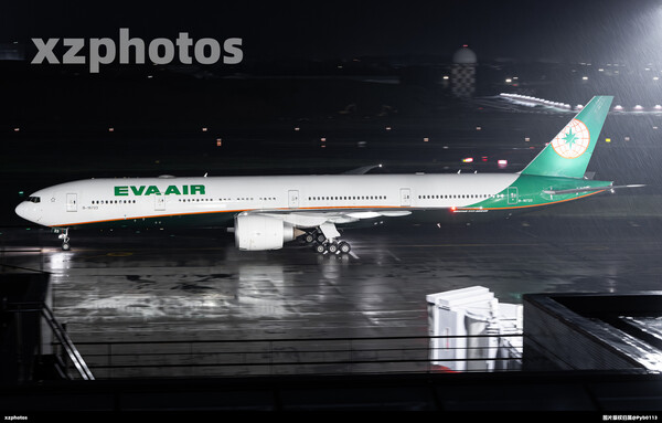 雨脚如麻未断绝