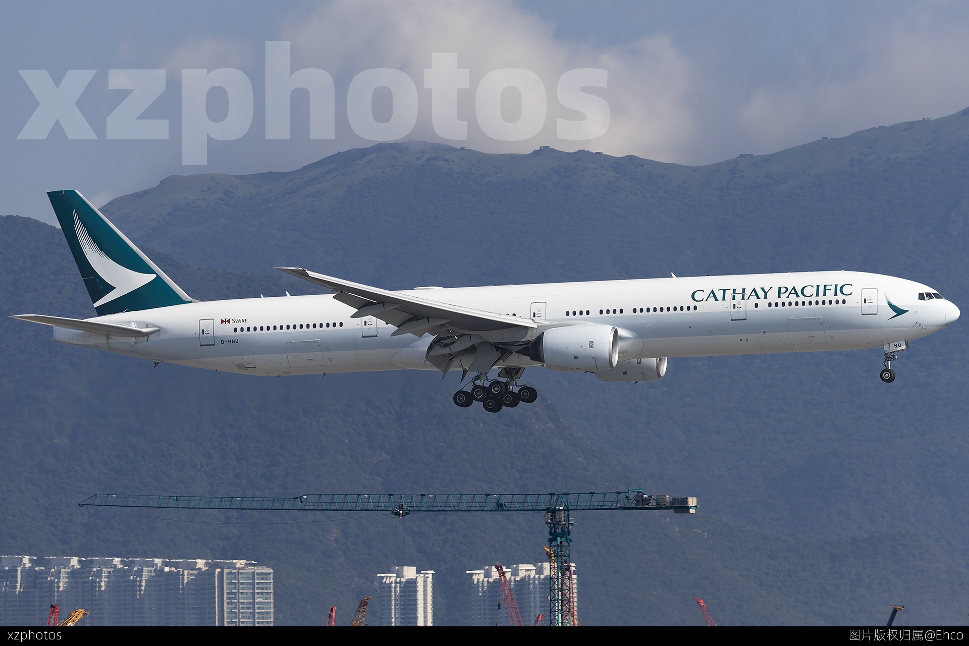 国泰航空773