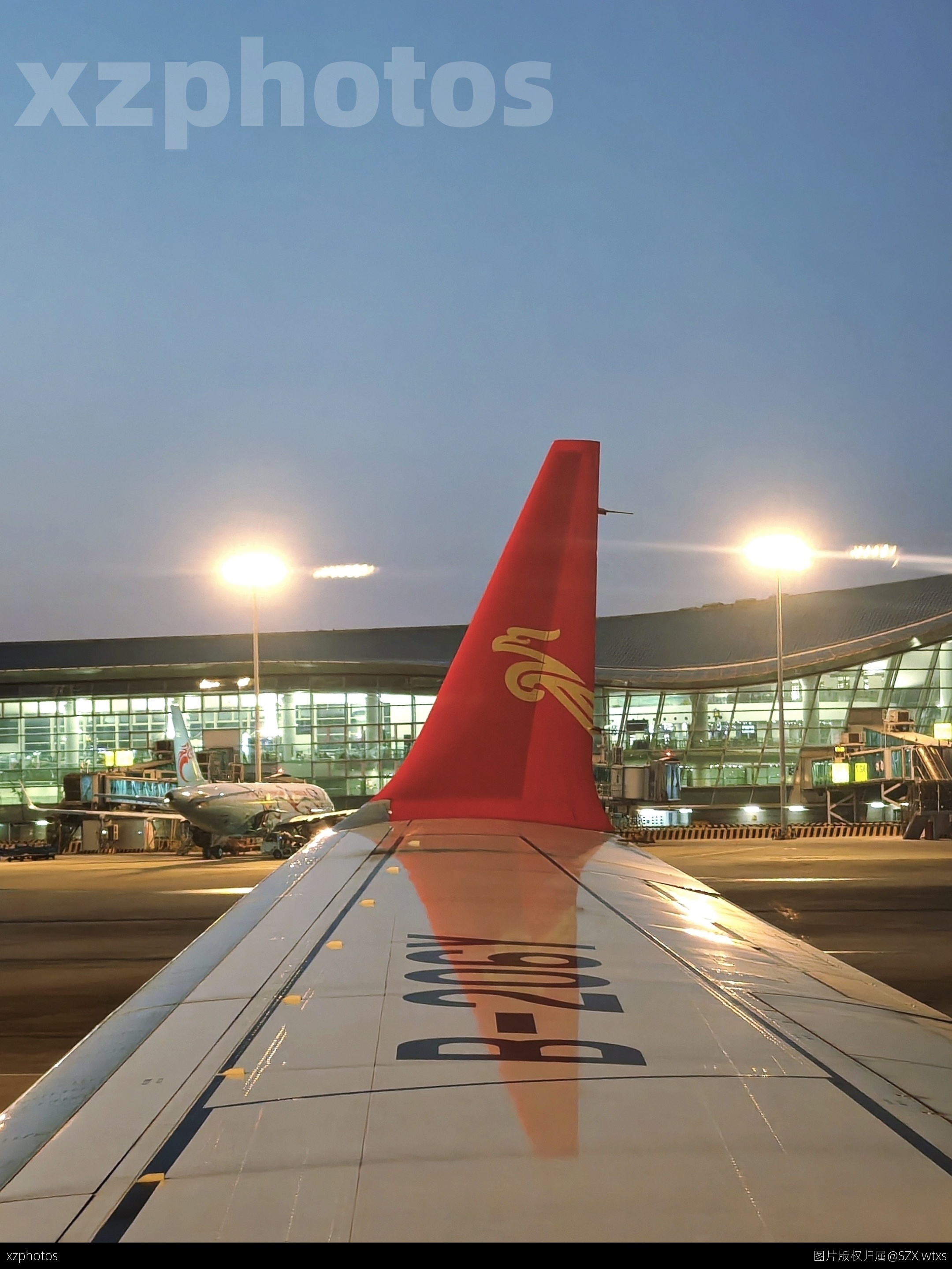 深圳航空max8机翼