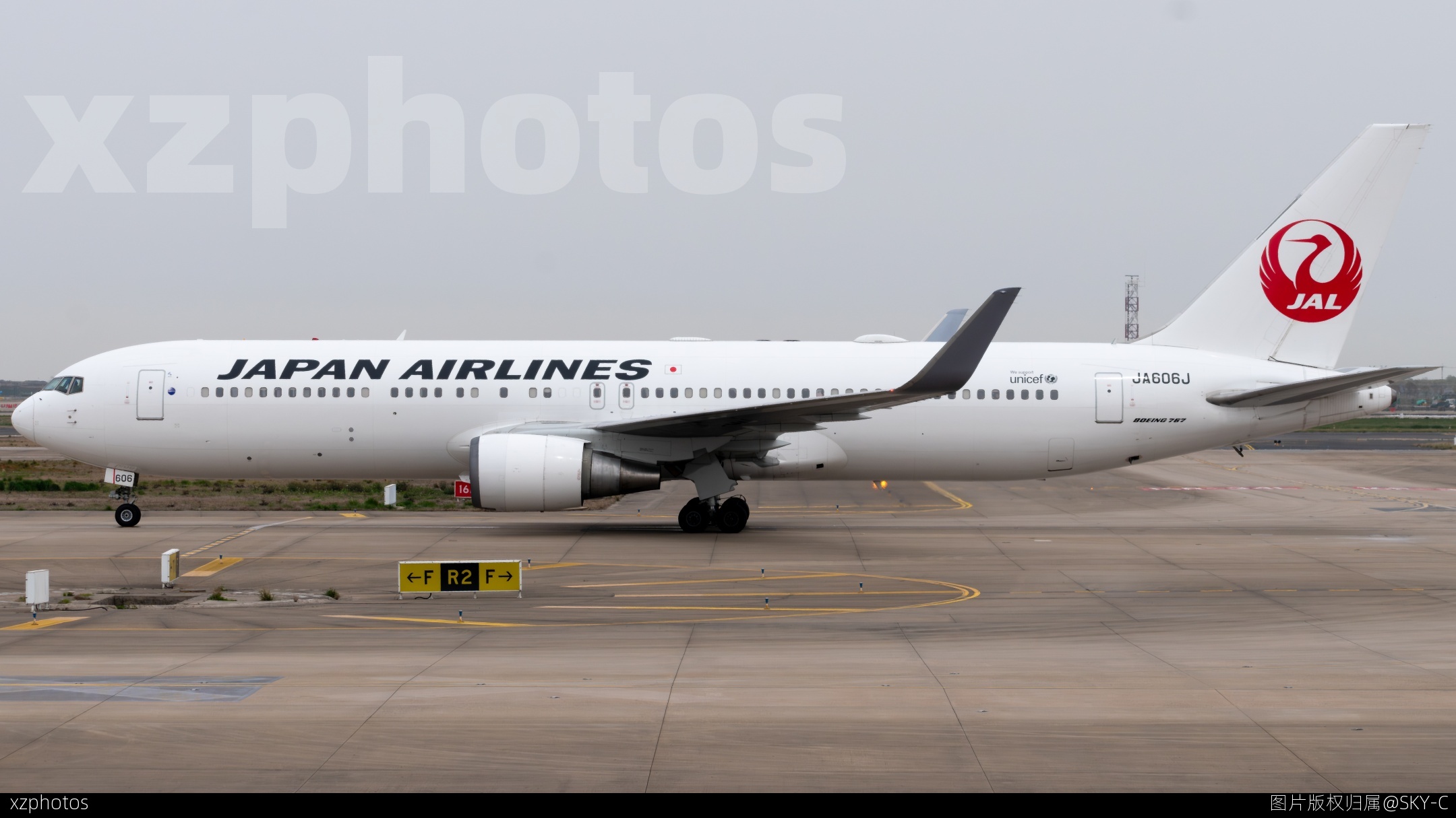 日航767