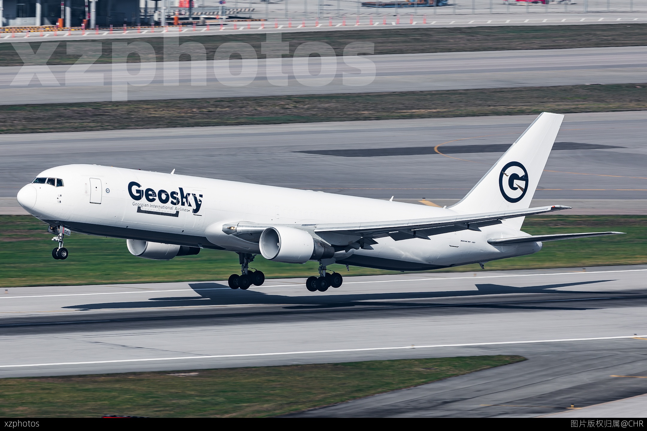 D4602 HKG-KGF
