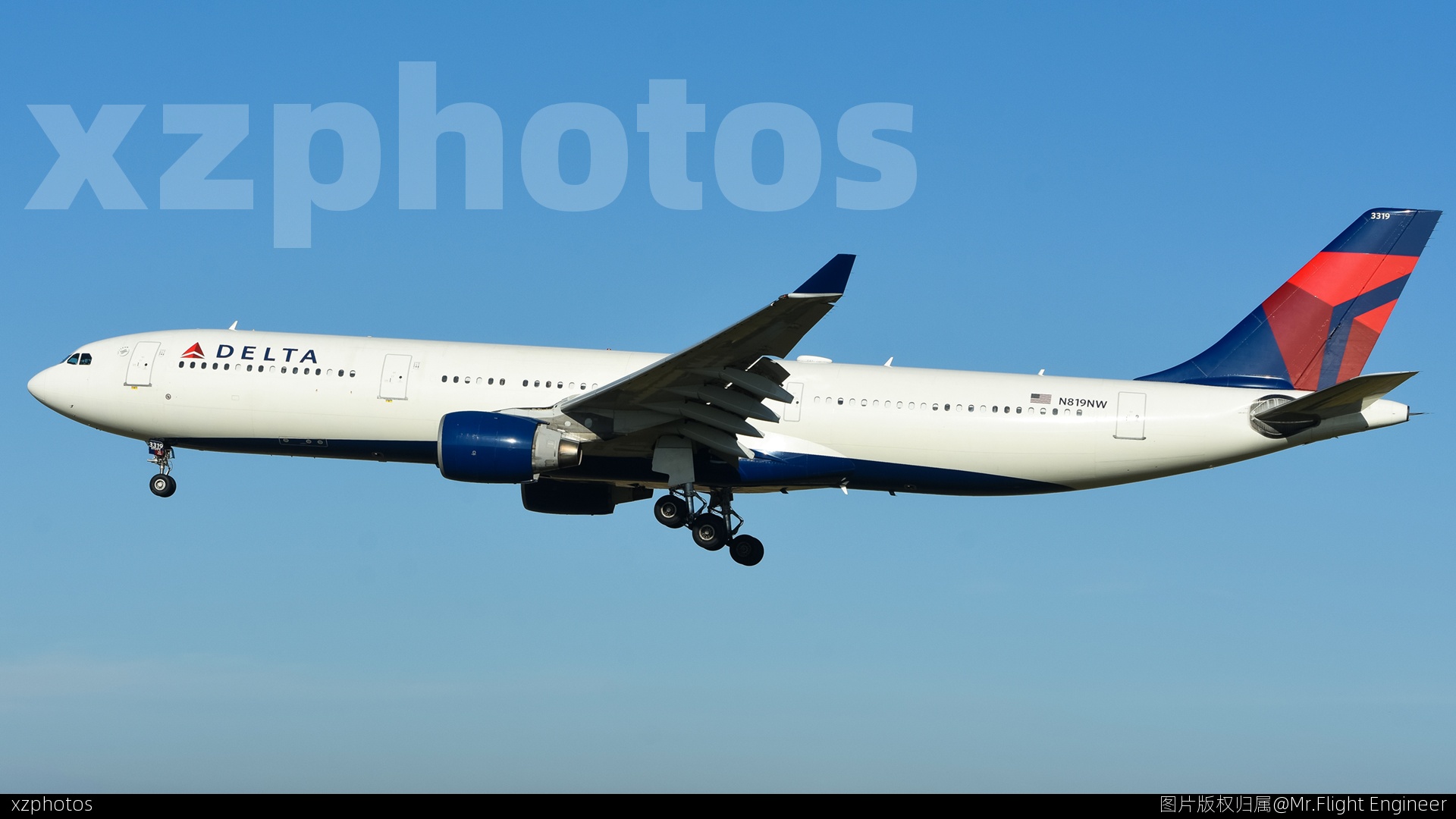 N819NW
