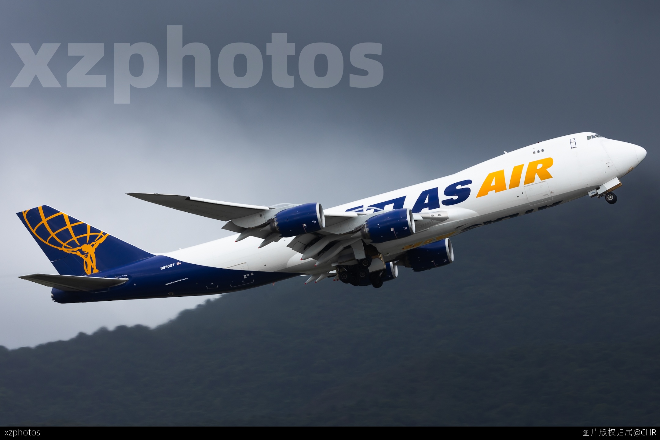 5Y8052 HKG-ANC