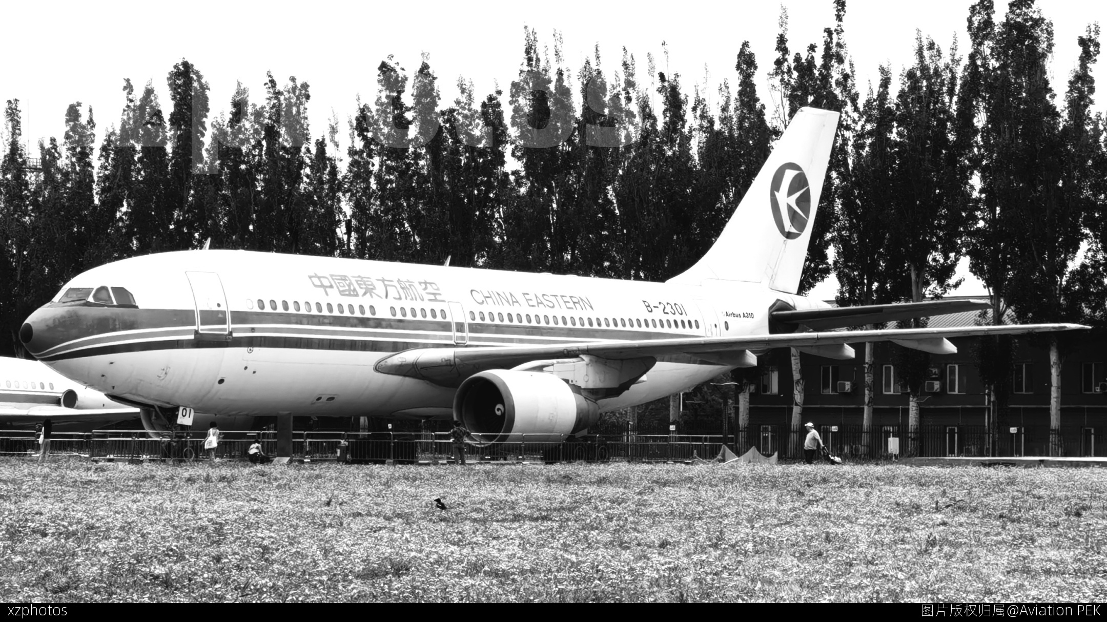 B-2301