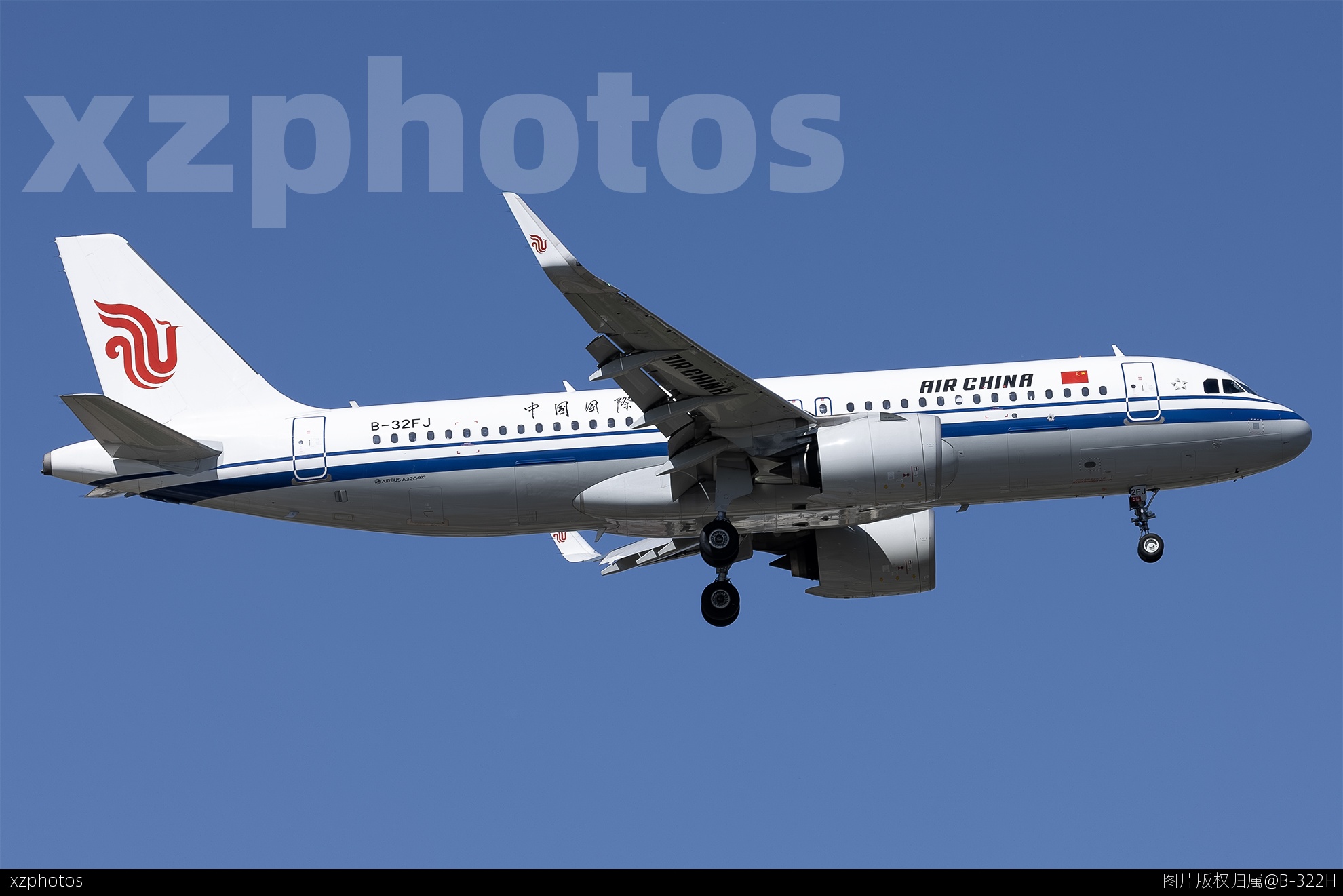 AIR CHINA B-32FJ