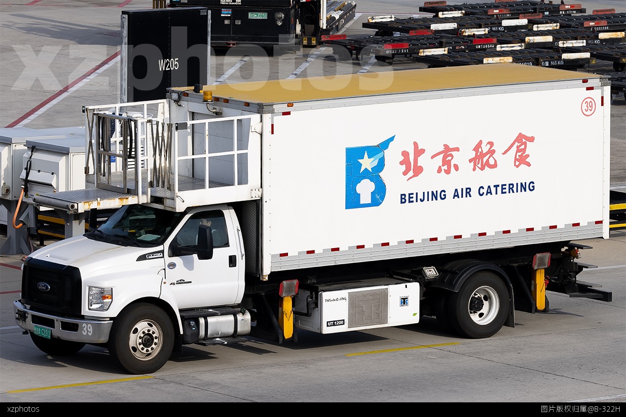 福特F-750航食车