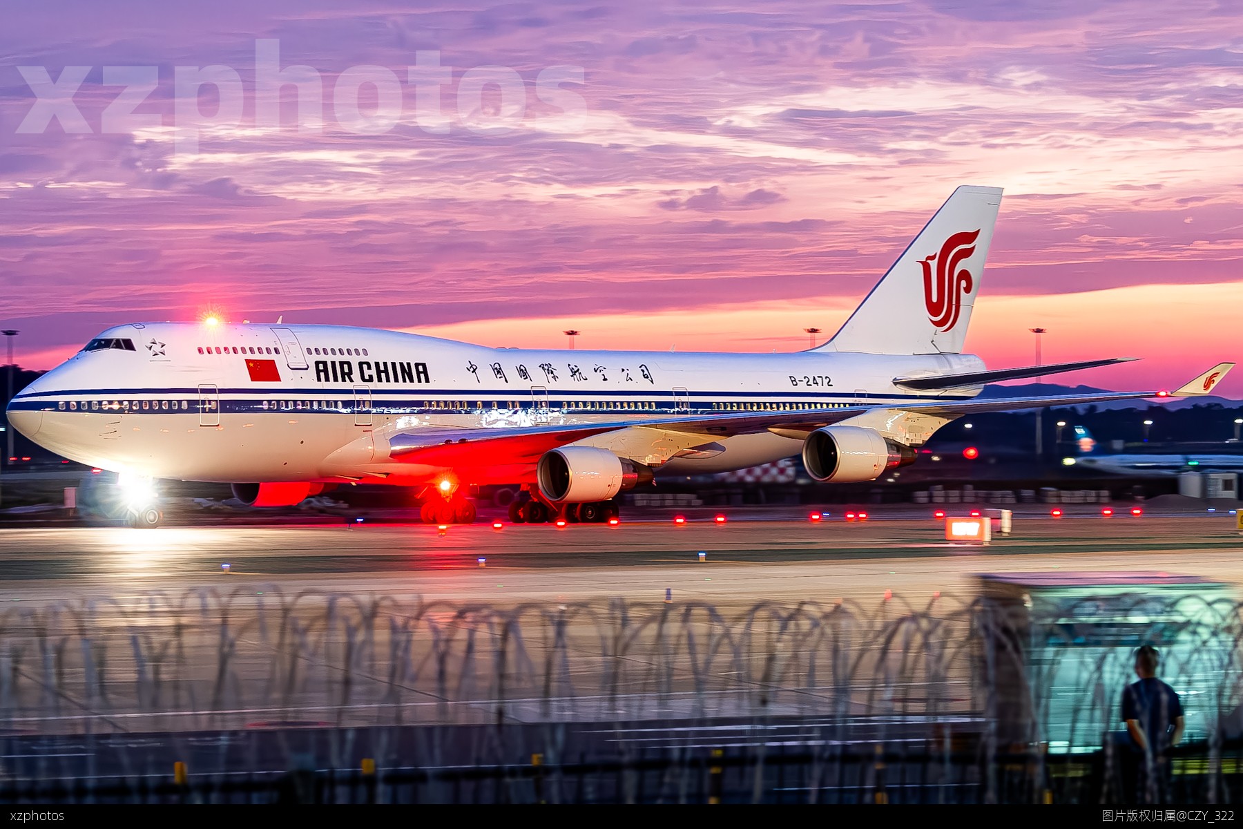 747与晚霞