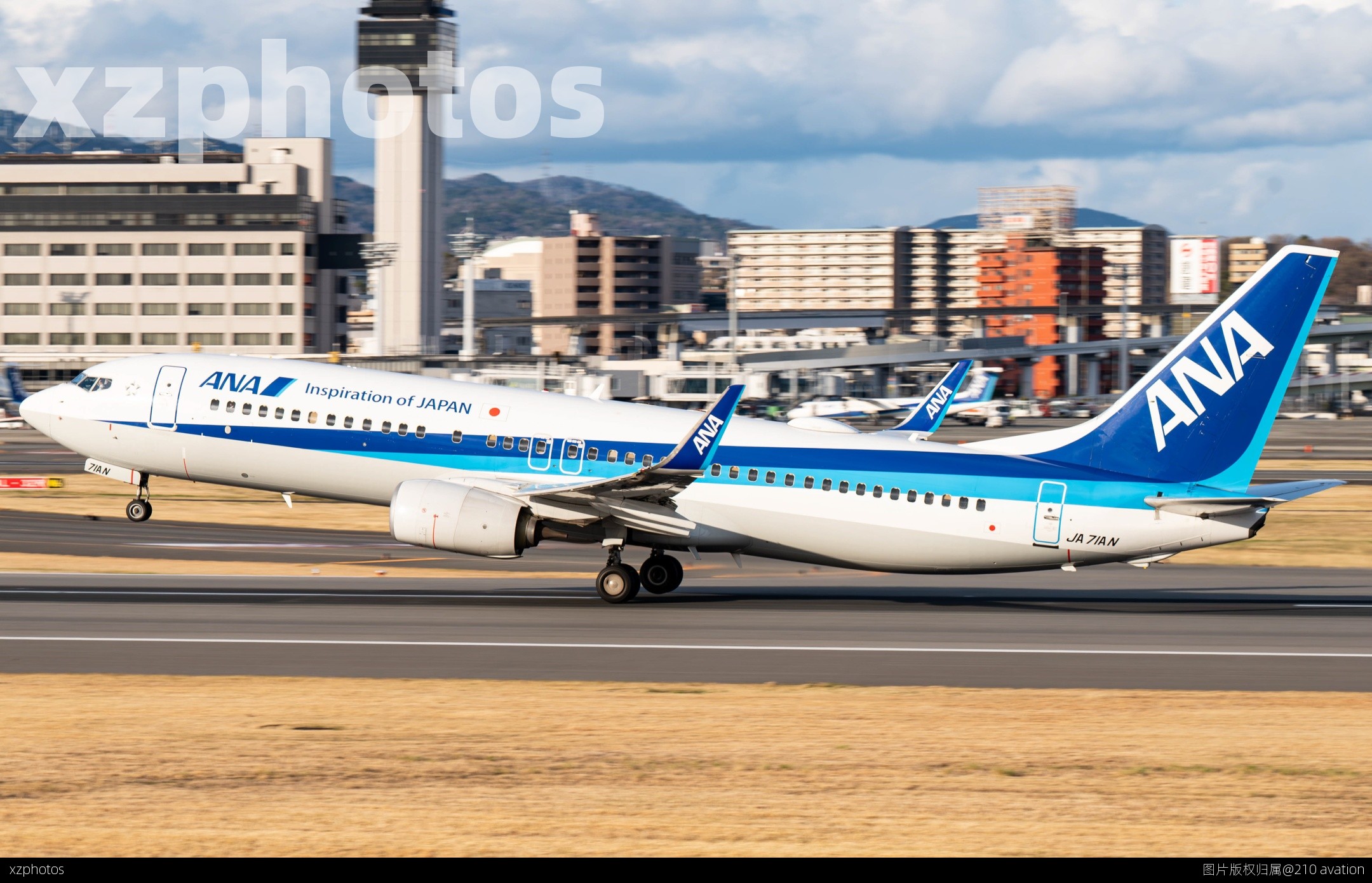 737伊丹拉起