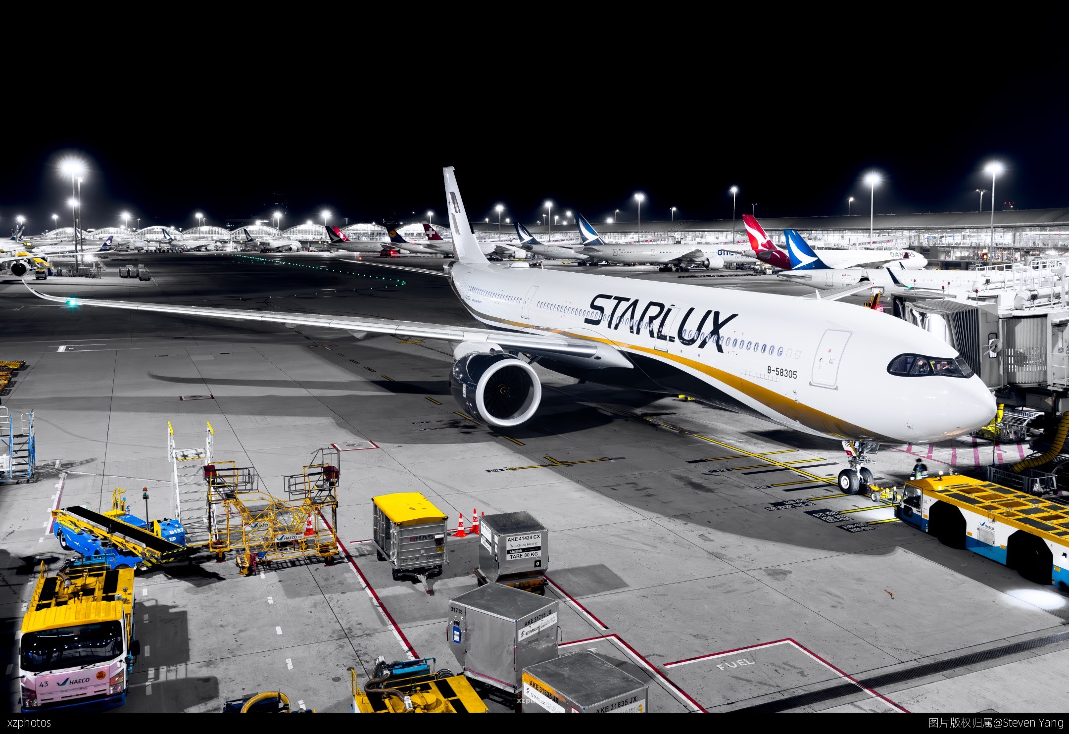 Starlux