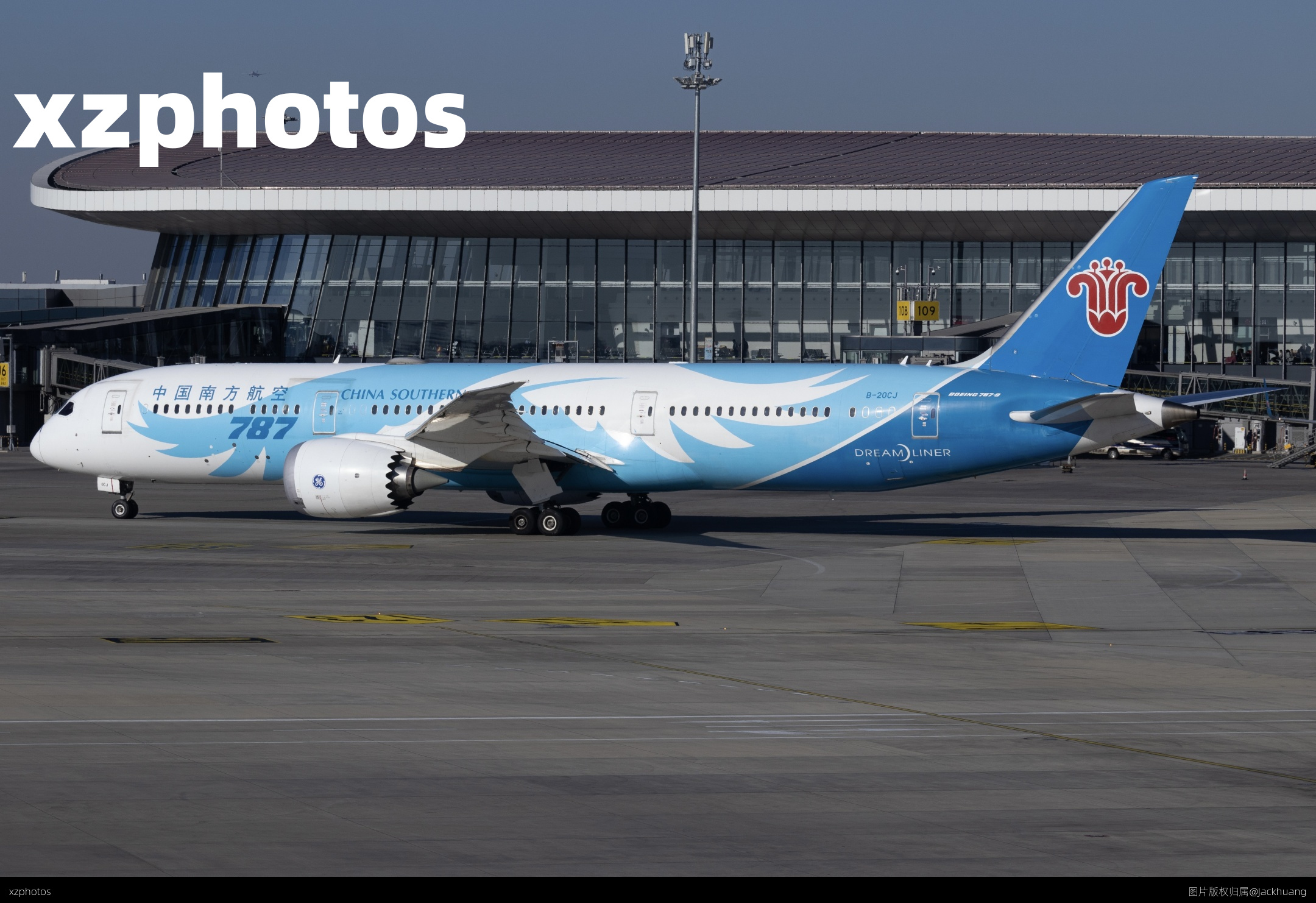 787