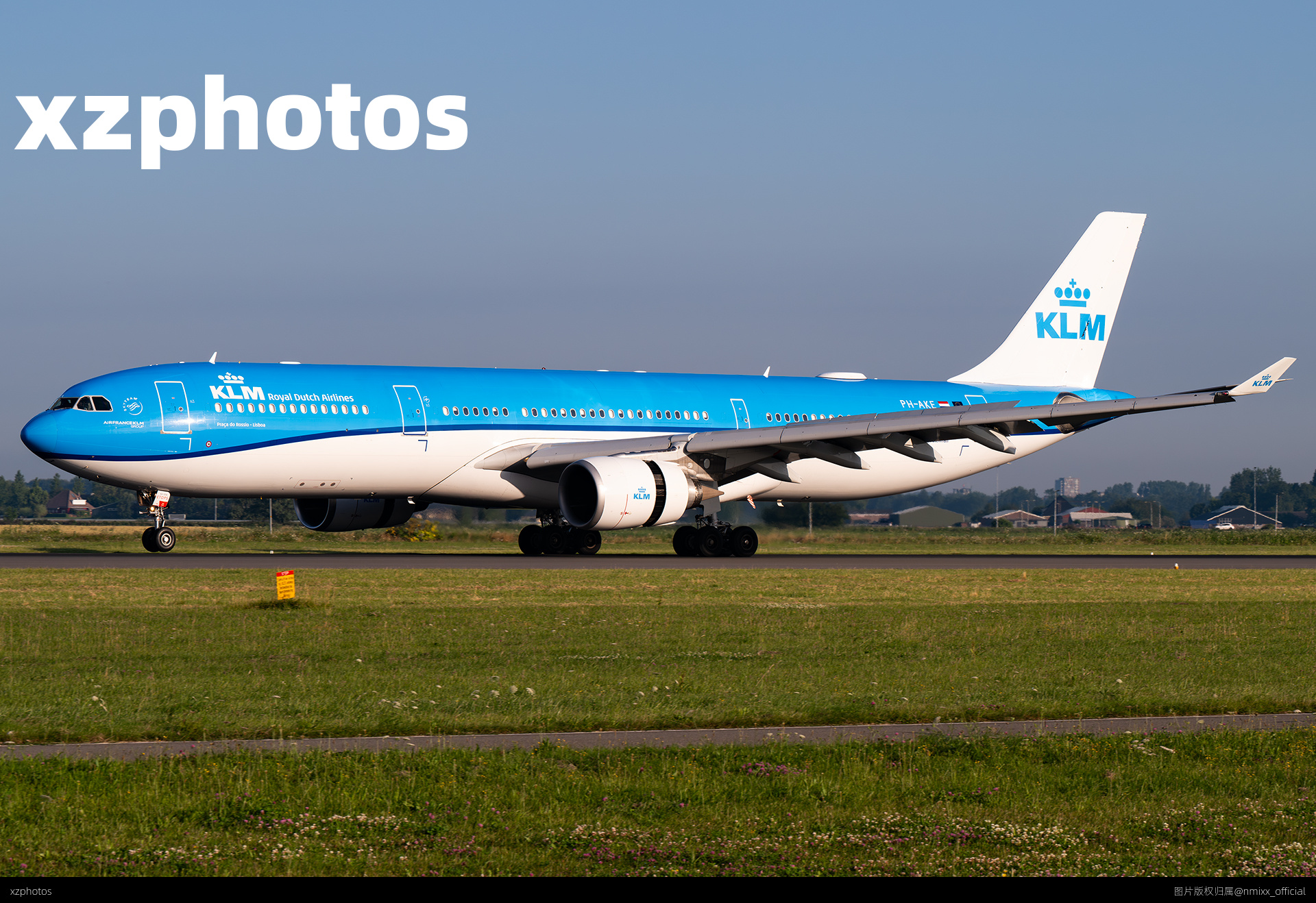 PH-AKE