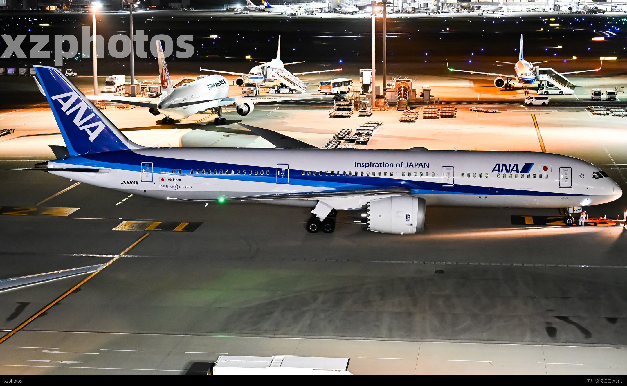 JA884A