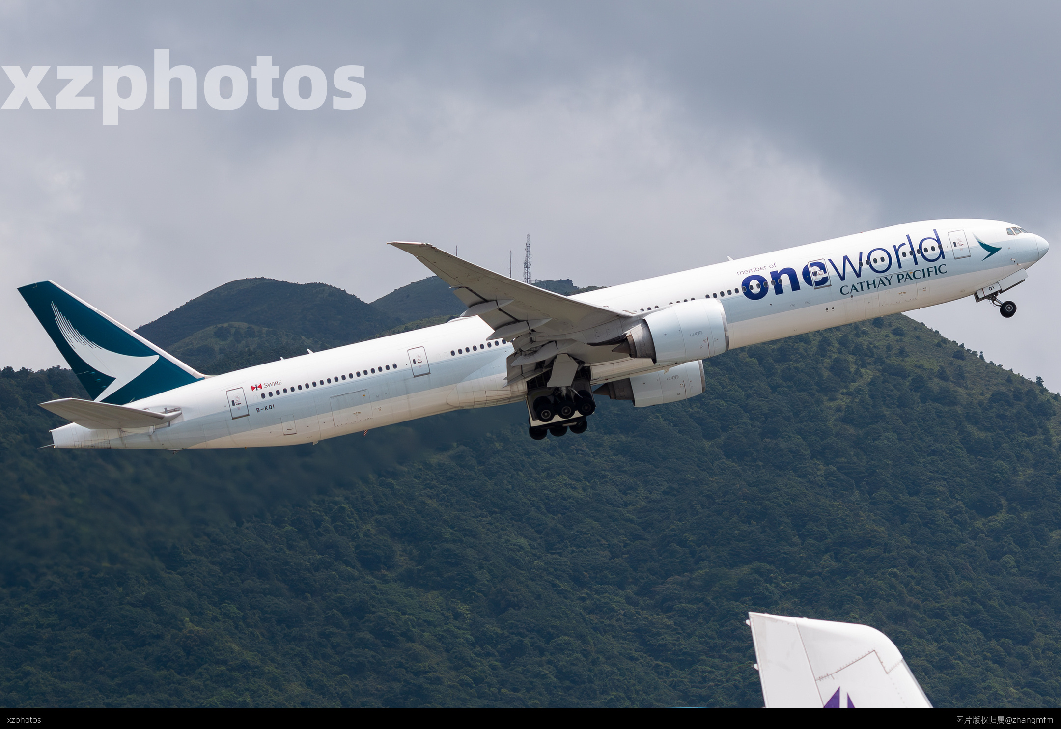 B-KQI