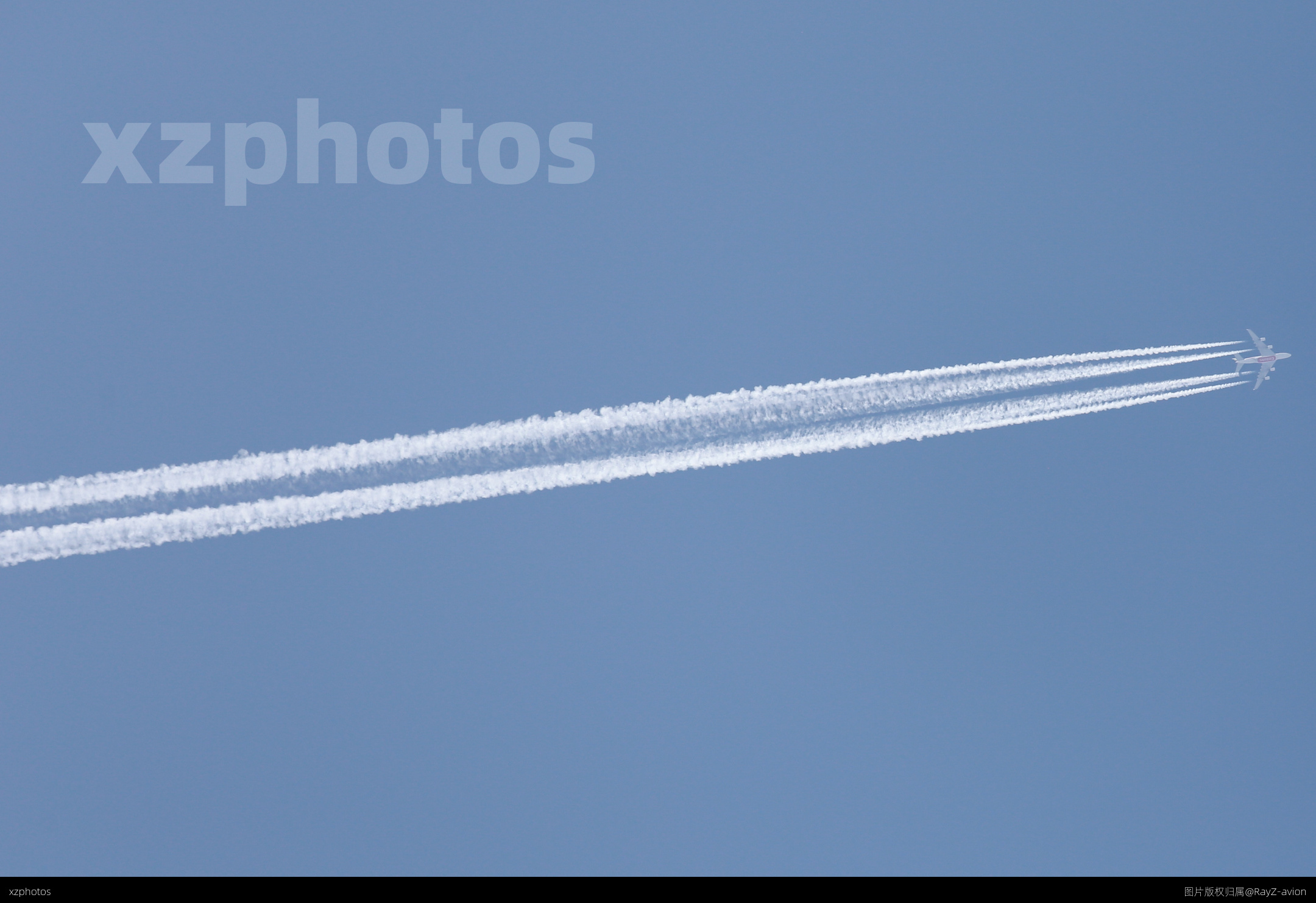 阿联酋航空A380过境上海