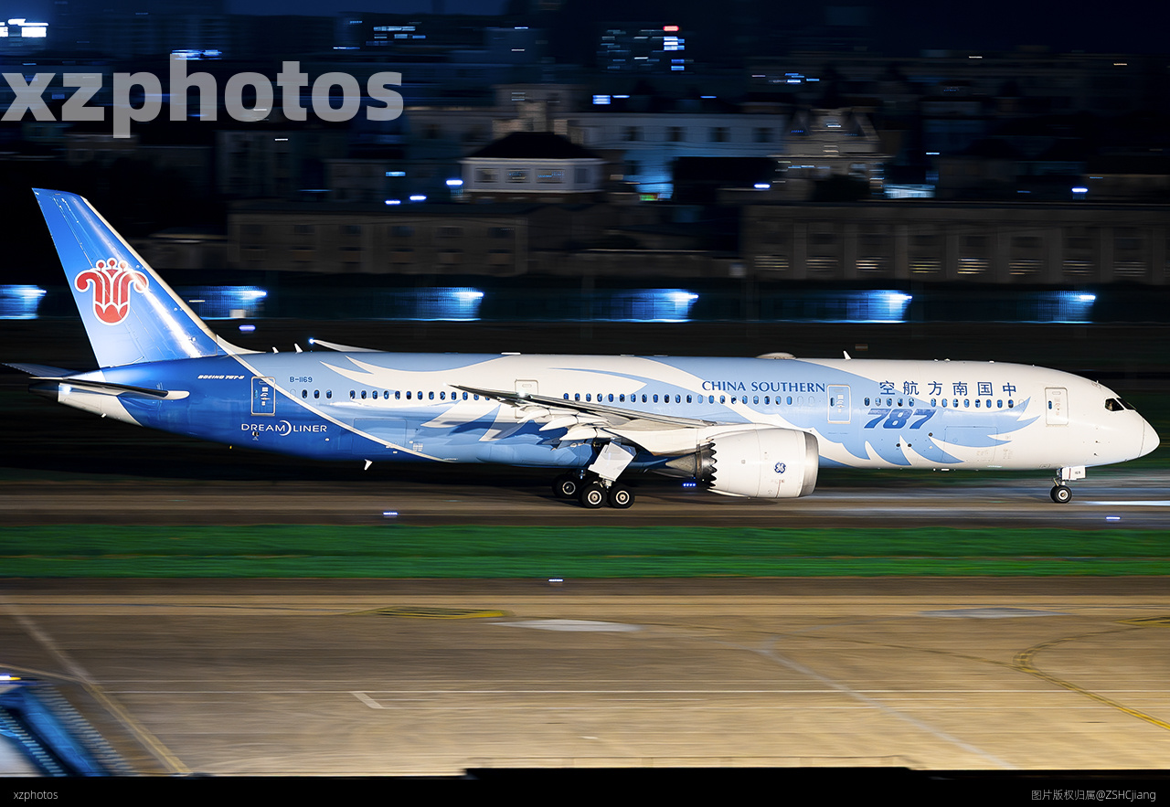 787