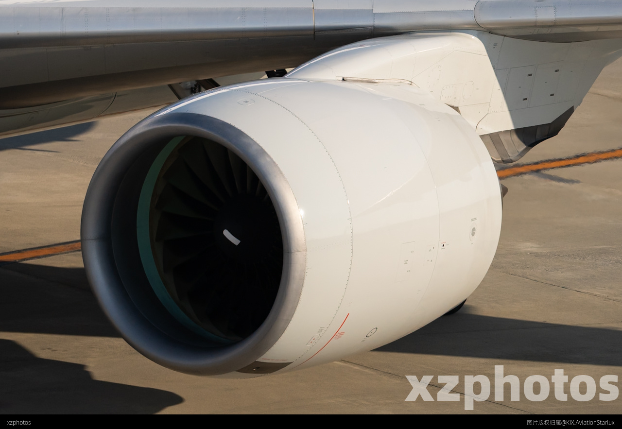 GE90