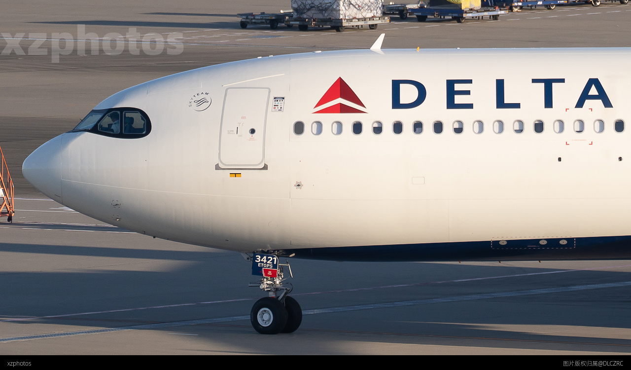 N421DX