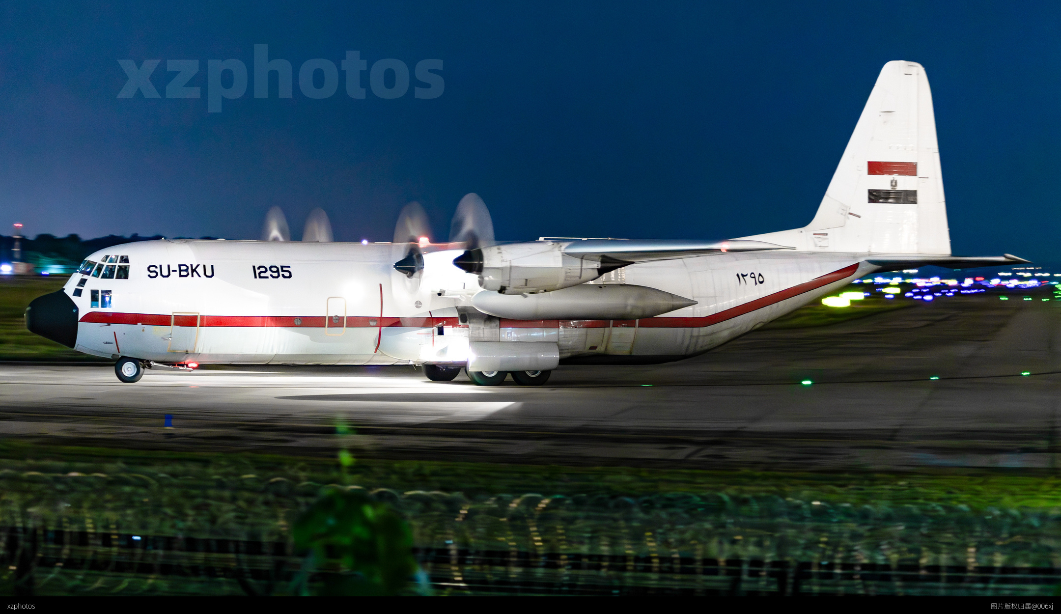 c130滑行