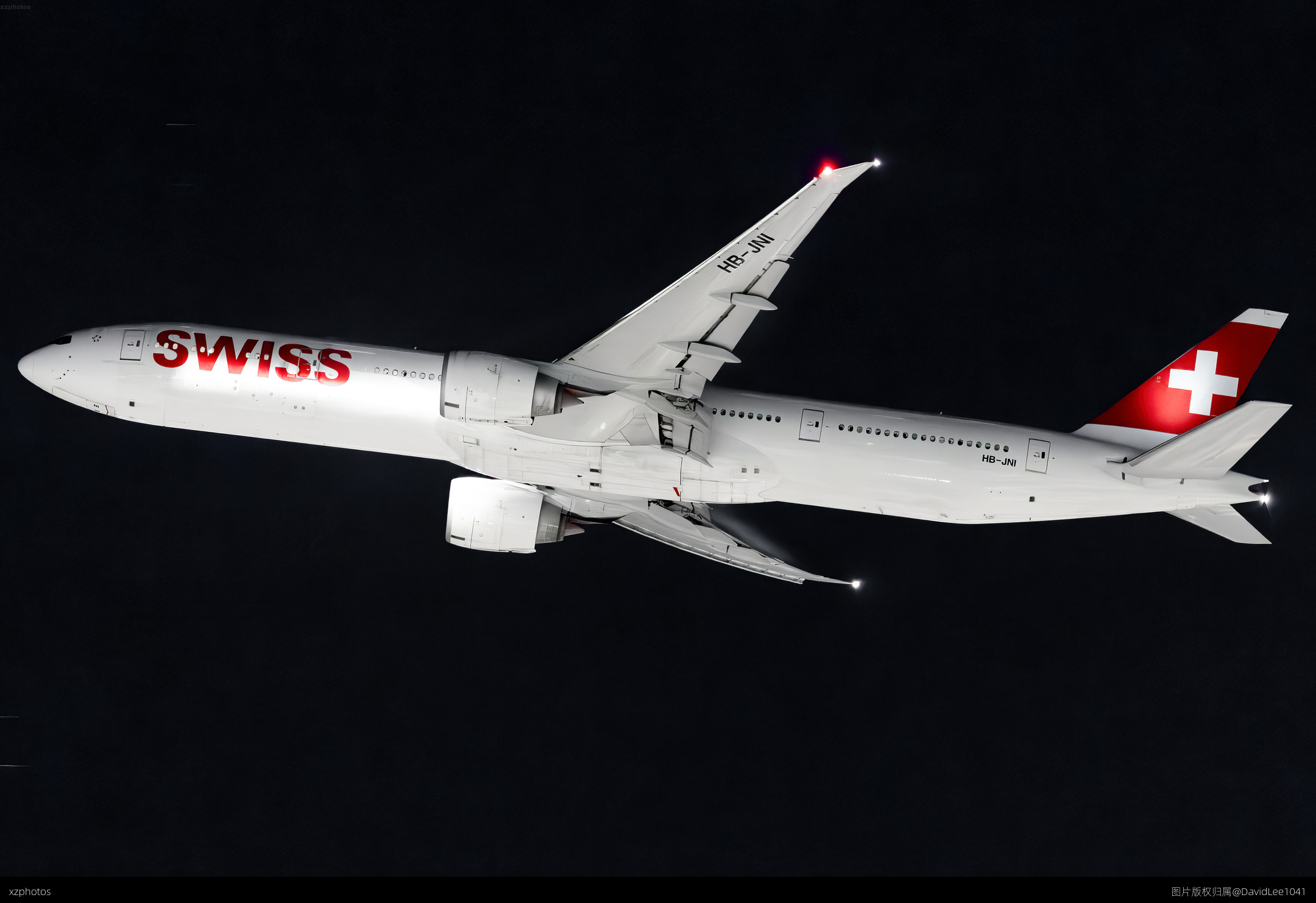 SWISS 77W