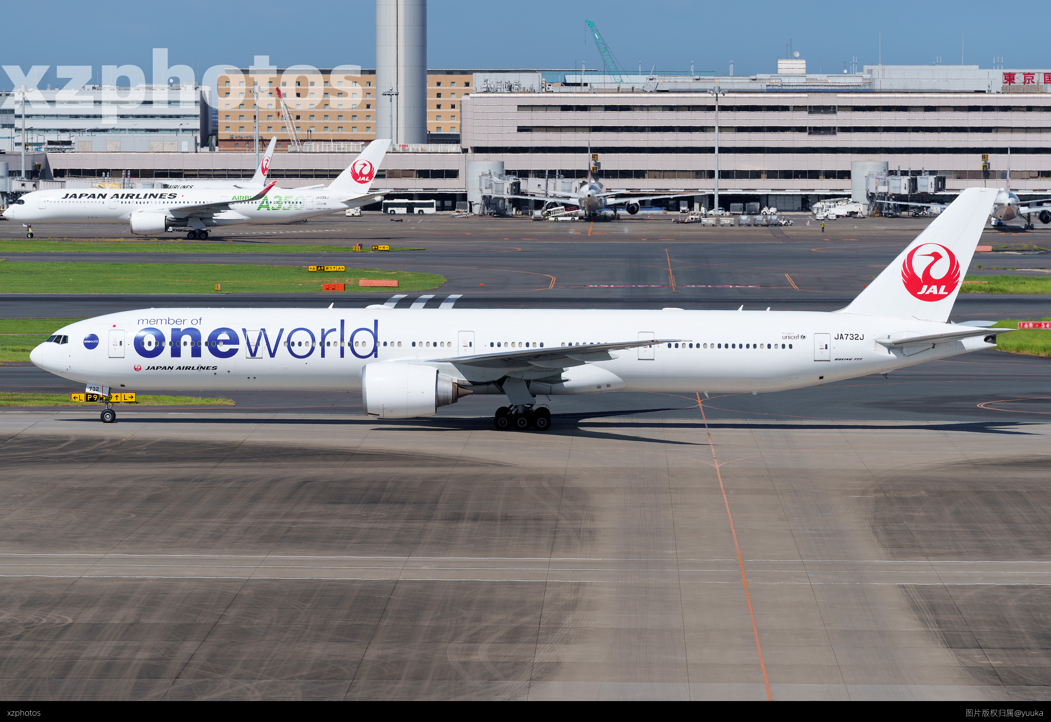 JA732J