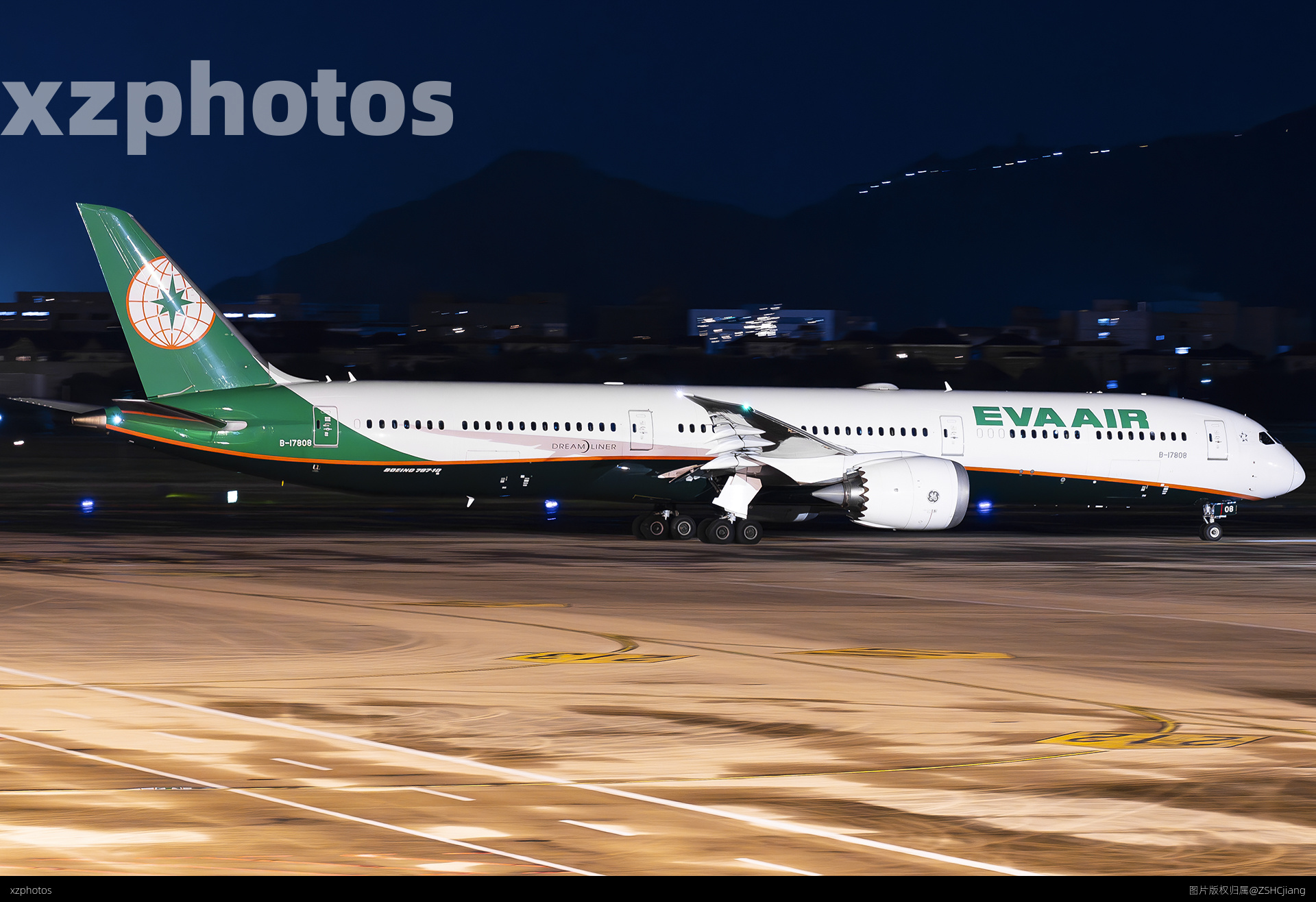 787