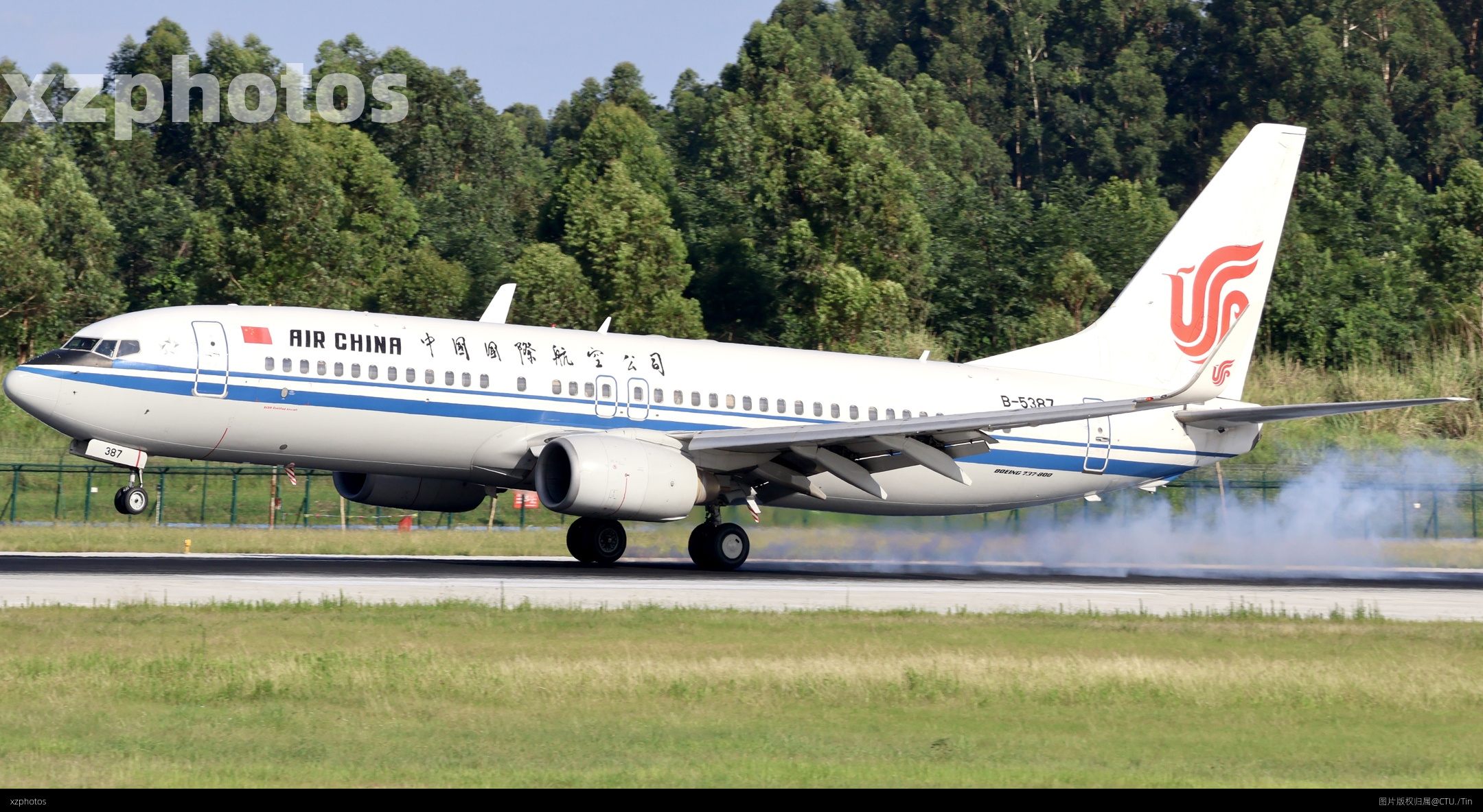 国航737