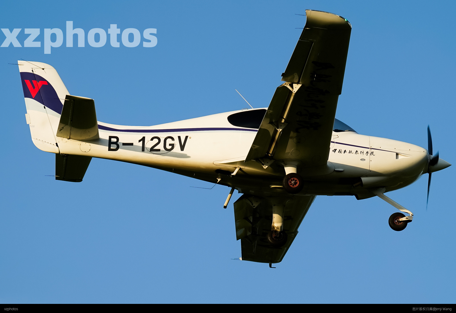 B-12GV