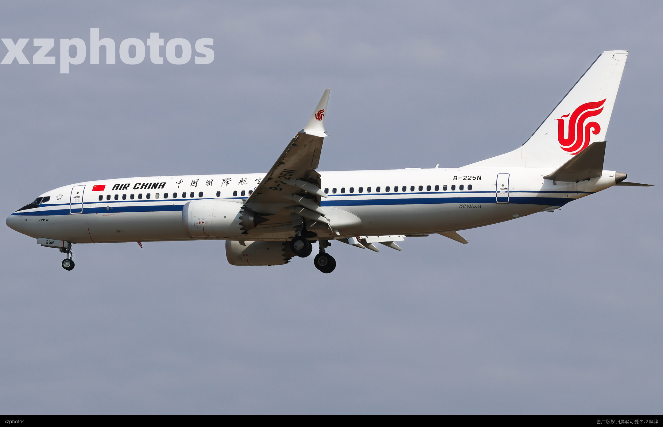 737