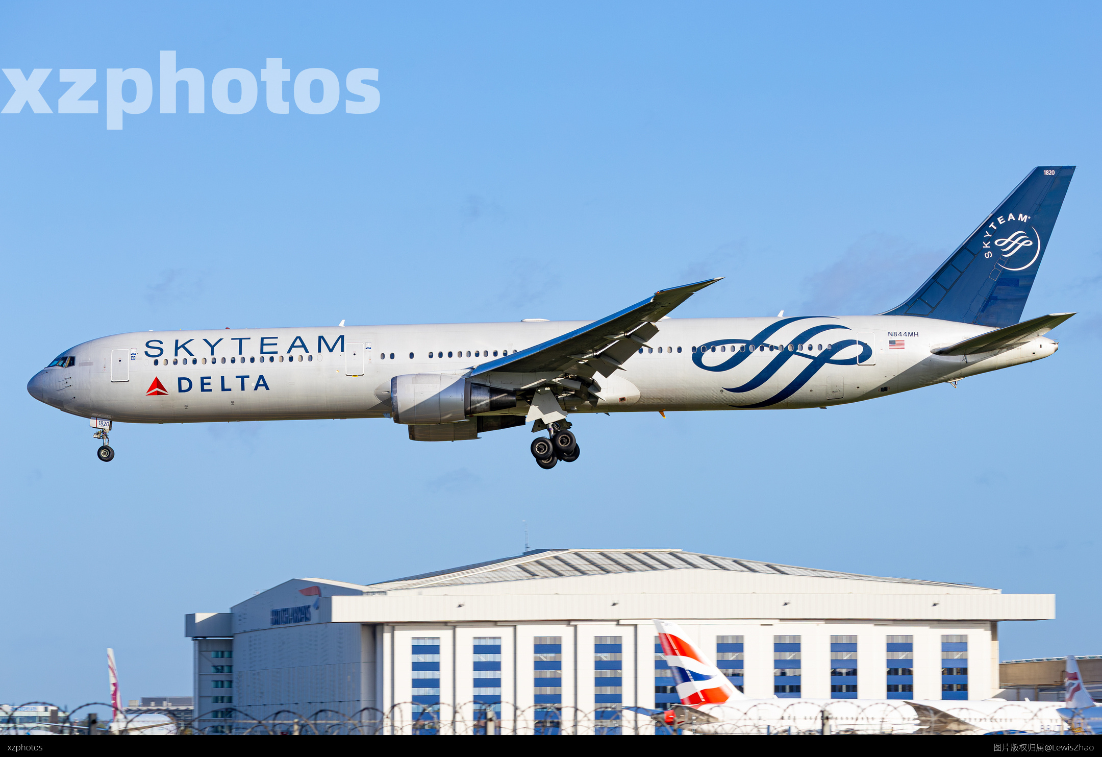 N844MH