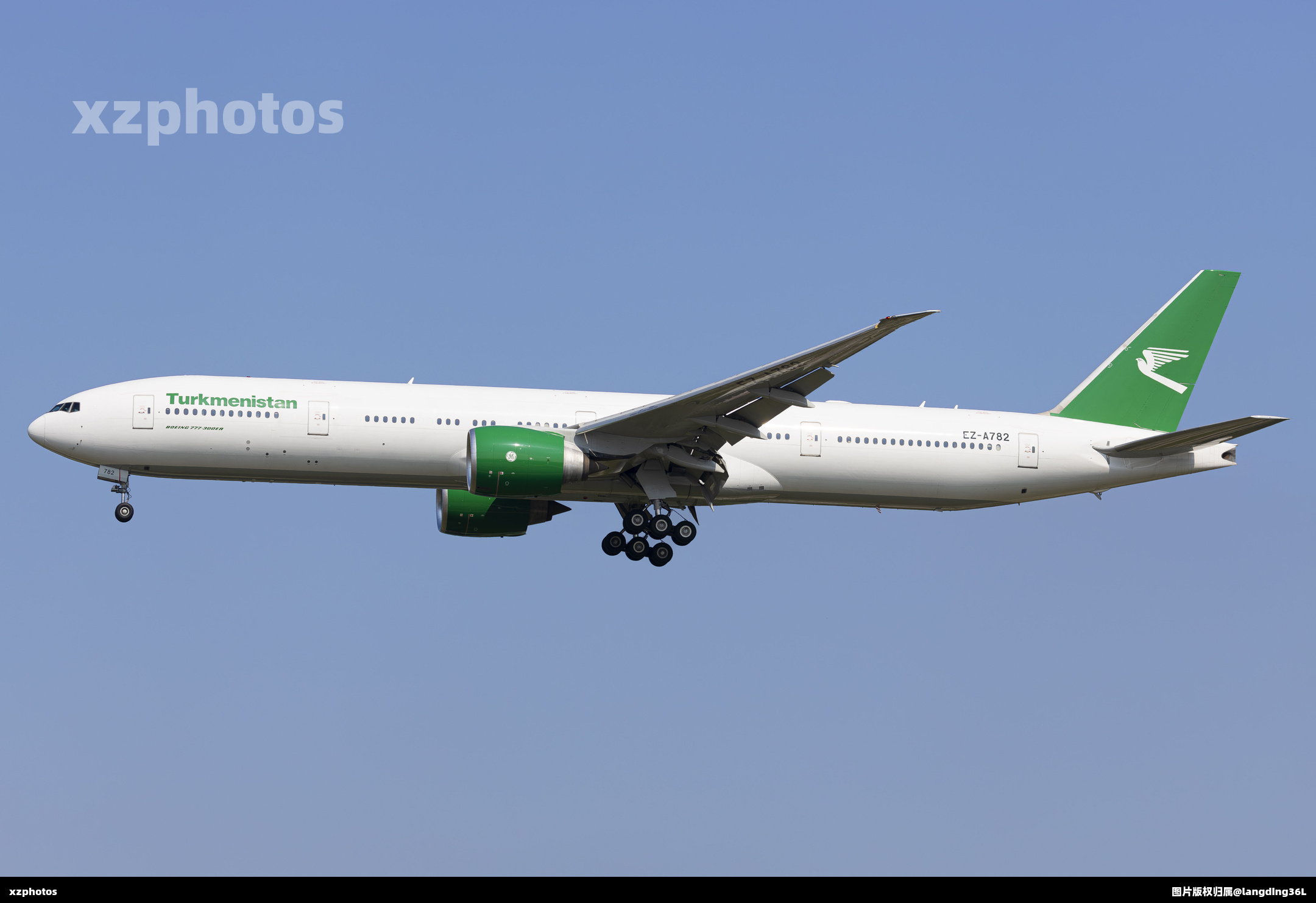 EZ-A782