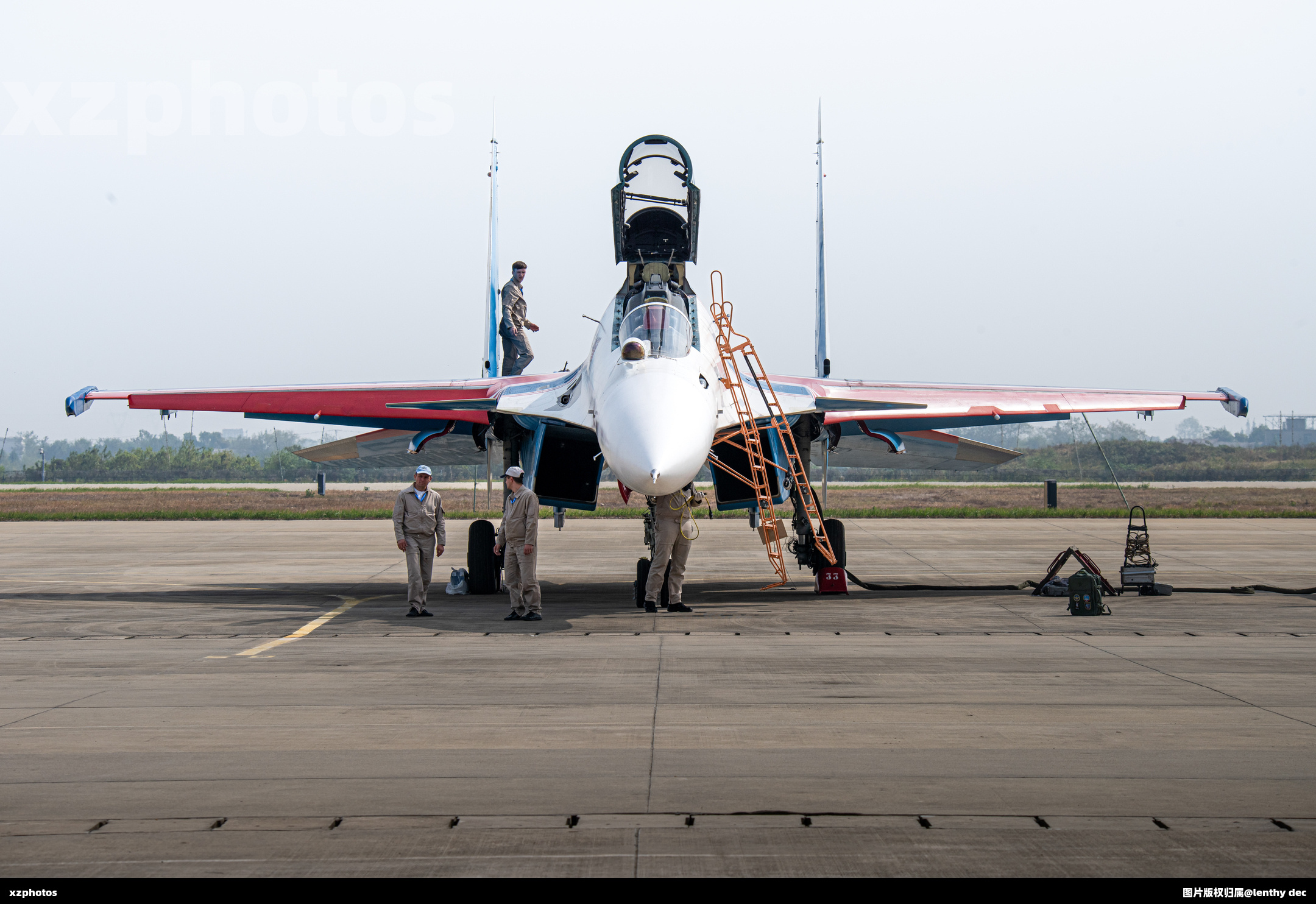 勇士飞行表演队