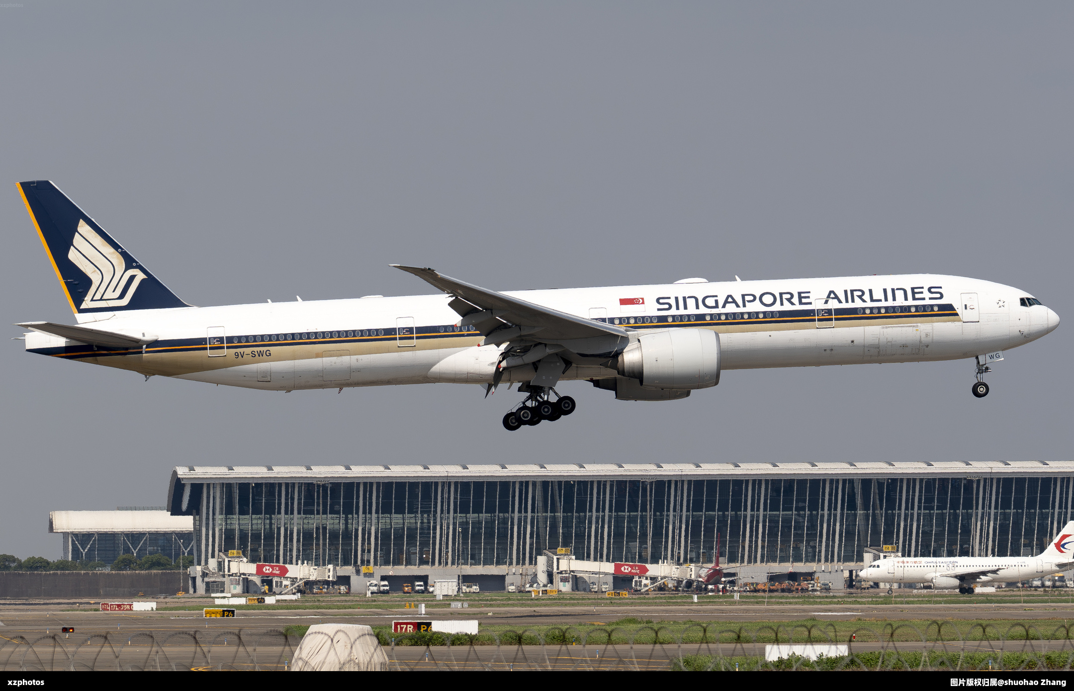 跑道17R可以落地